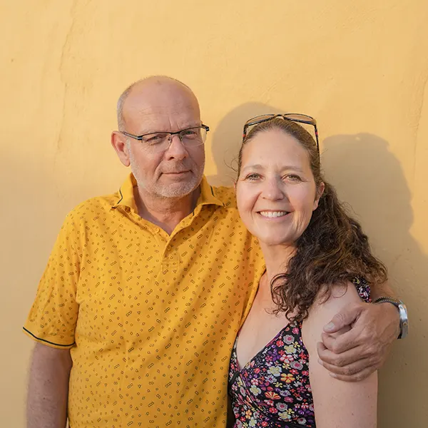 Over ons | Sigrid en Wim Over ons | Sigrid en Wim Eigenaren van Sunny Vista Bed & Breakfast