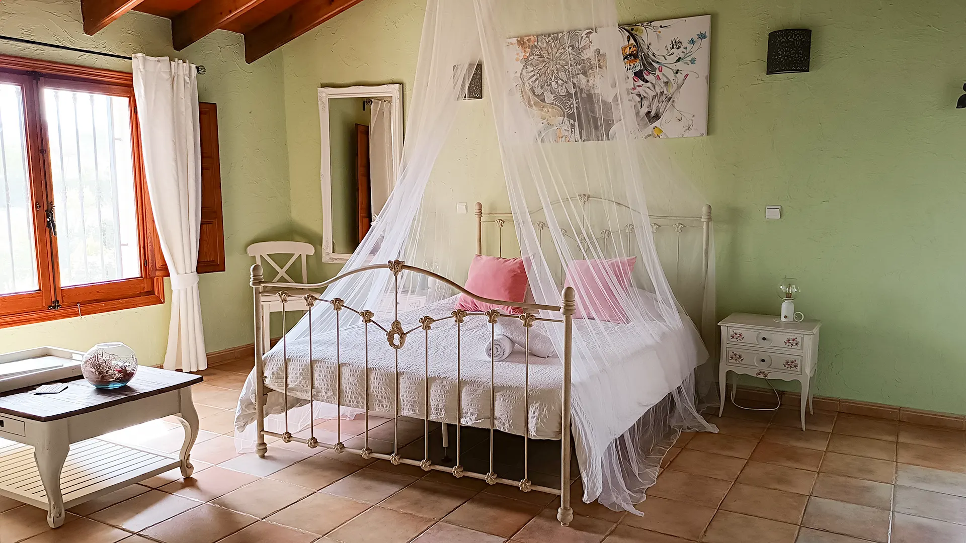 Kamer Evi | Sunny Vista